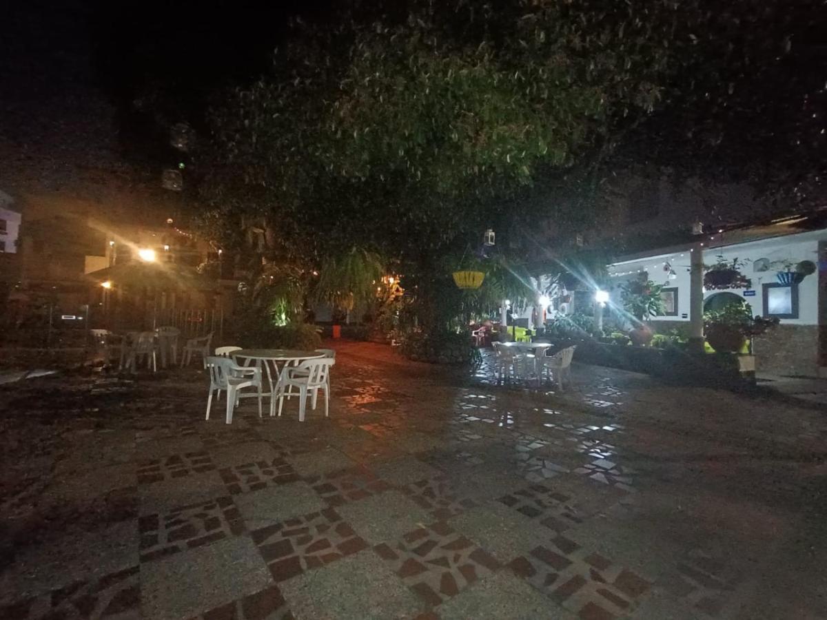 Hotel Villa Maritza Melgar Ngoại thất bức ảnh